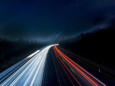 微配资 AI赋能下智能眼镜加速进化，2026年或成大众市场普及关键节点